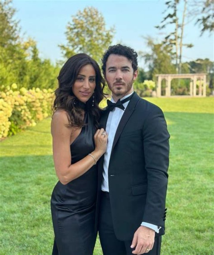 Danielle Jonas Bio, Age, Net Worth, Profession